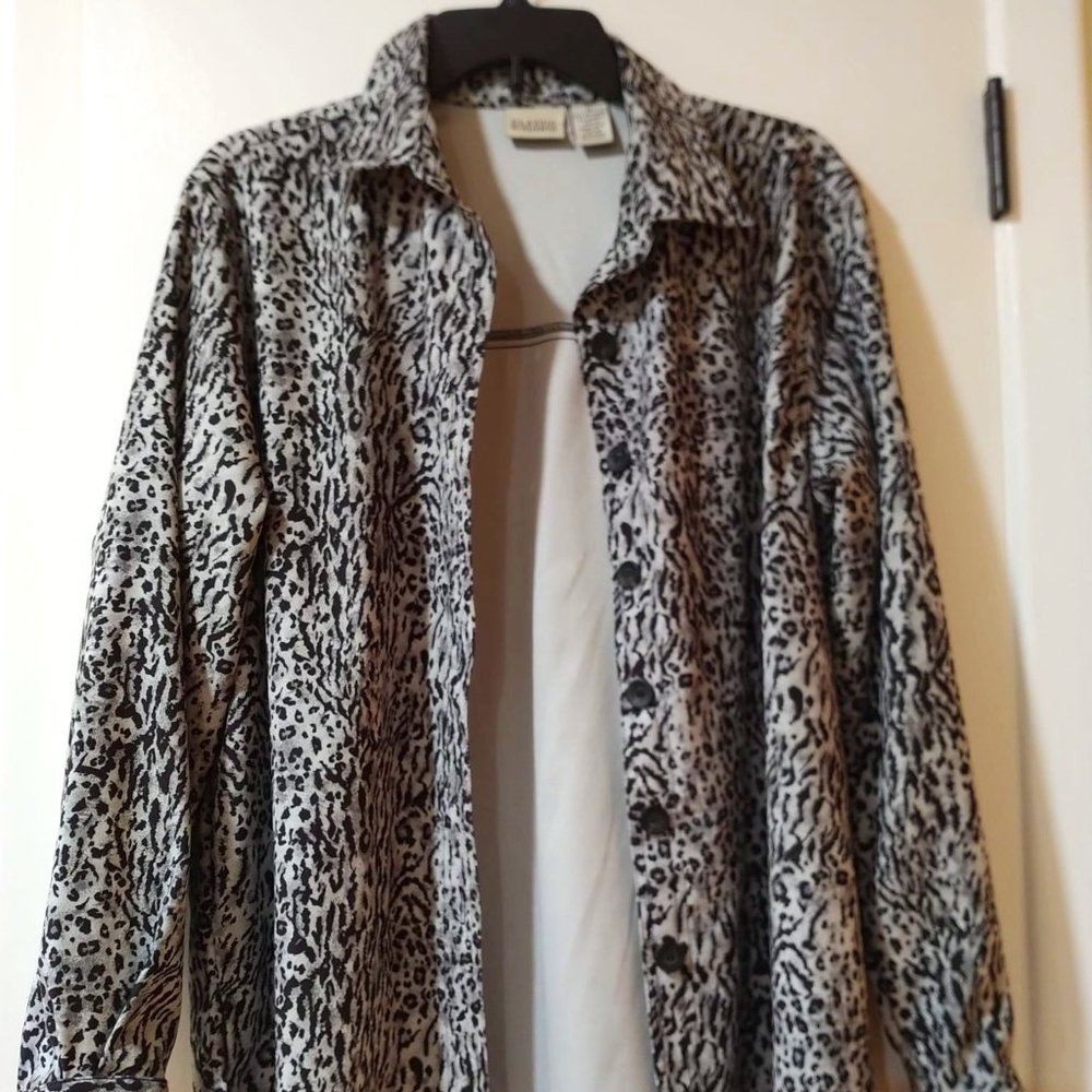 Classic Elements Cheetah Print Long Sleeve Jacket/ Blouse Gray/Black Size M